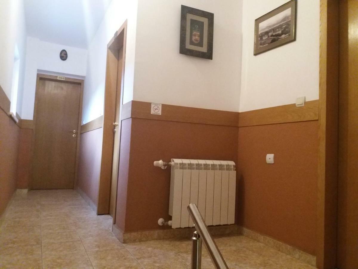 Comfort Guest House Samokov Exteriör bild